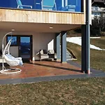 Mountain Vibrant And Timeless With Sauna - With Terrace