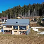 Mountain Vibrant And Timeless With Sauna - With Terrace Appartement