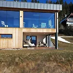 Mountain Vibrant And Timeless With Sauna - With Terrace Appartement