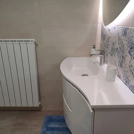 Mountain Vibrant And Timeless With Sauna - With Terrace