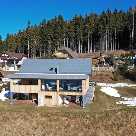 Mountain Vibrant And Timeless With Sauna - With Terrace Apartment