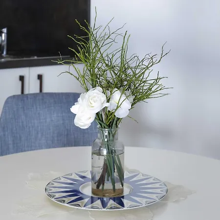 Mountain Vibrant And Timeless With Sauna - With Terrace